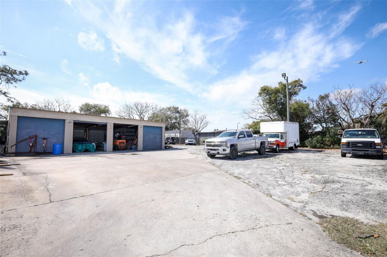 4070 S Goldenrod Road, Orlando, FL 32822 Photo