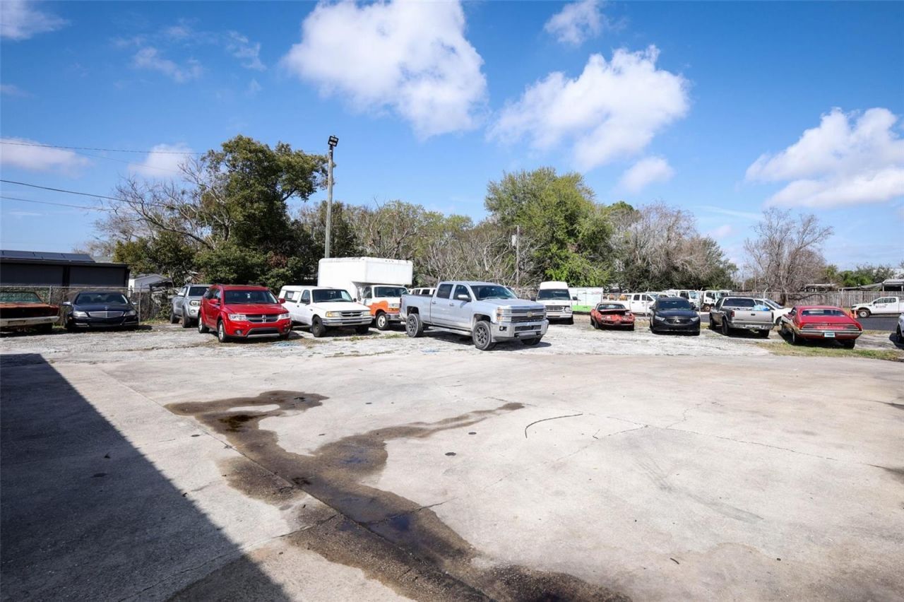 4070 S Goldenrod Road, Orlando, FL 32822 Photo