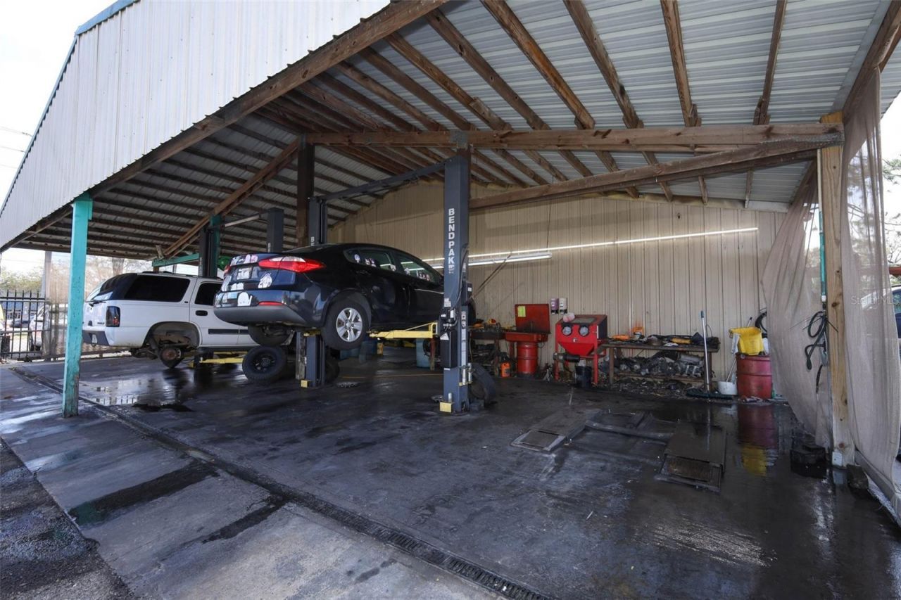 4070 S Goldenrod Road, Orlando, FL 32822 Photo