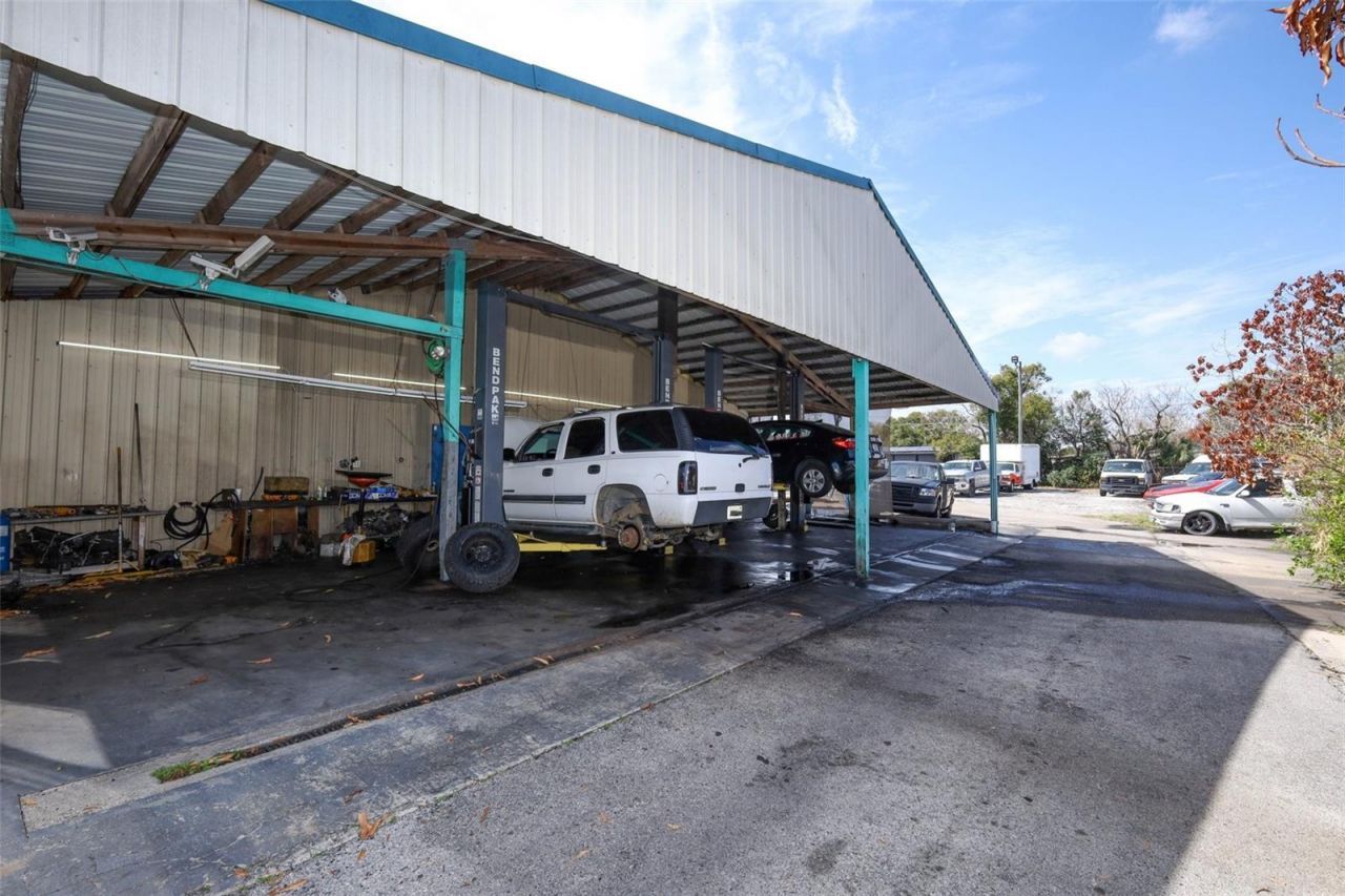 4070 S Goldenrod Road, Orlando, FL 32822 Photo