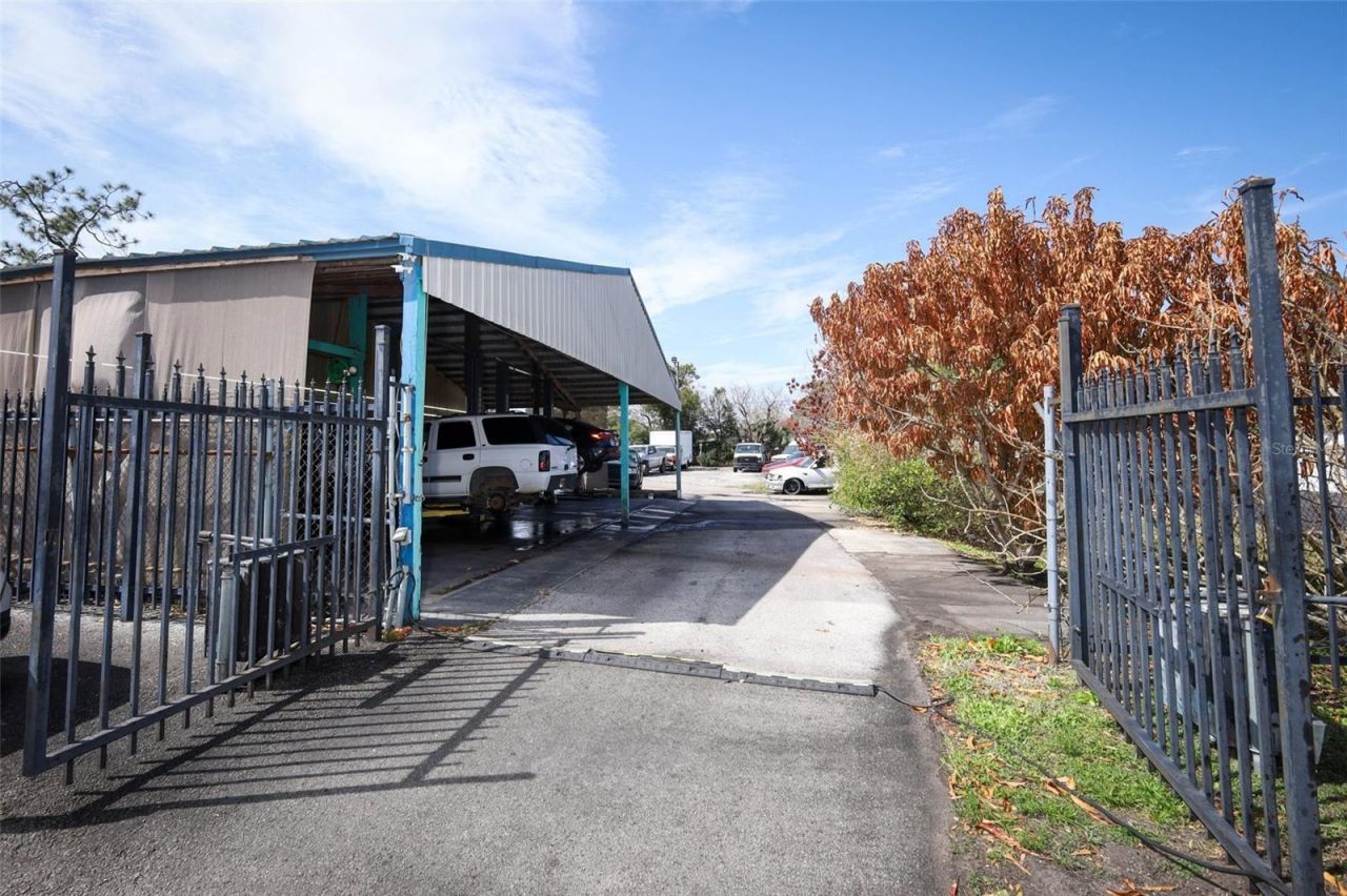 4070 S Goldenrod Road, Orlando, FL 32822 Photo