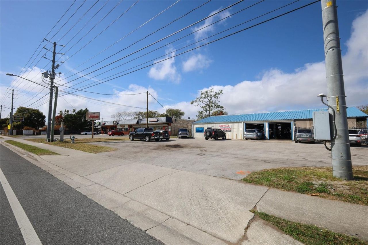 4070 S Goldenrod Road, Orlando, FL 32822 Photo