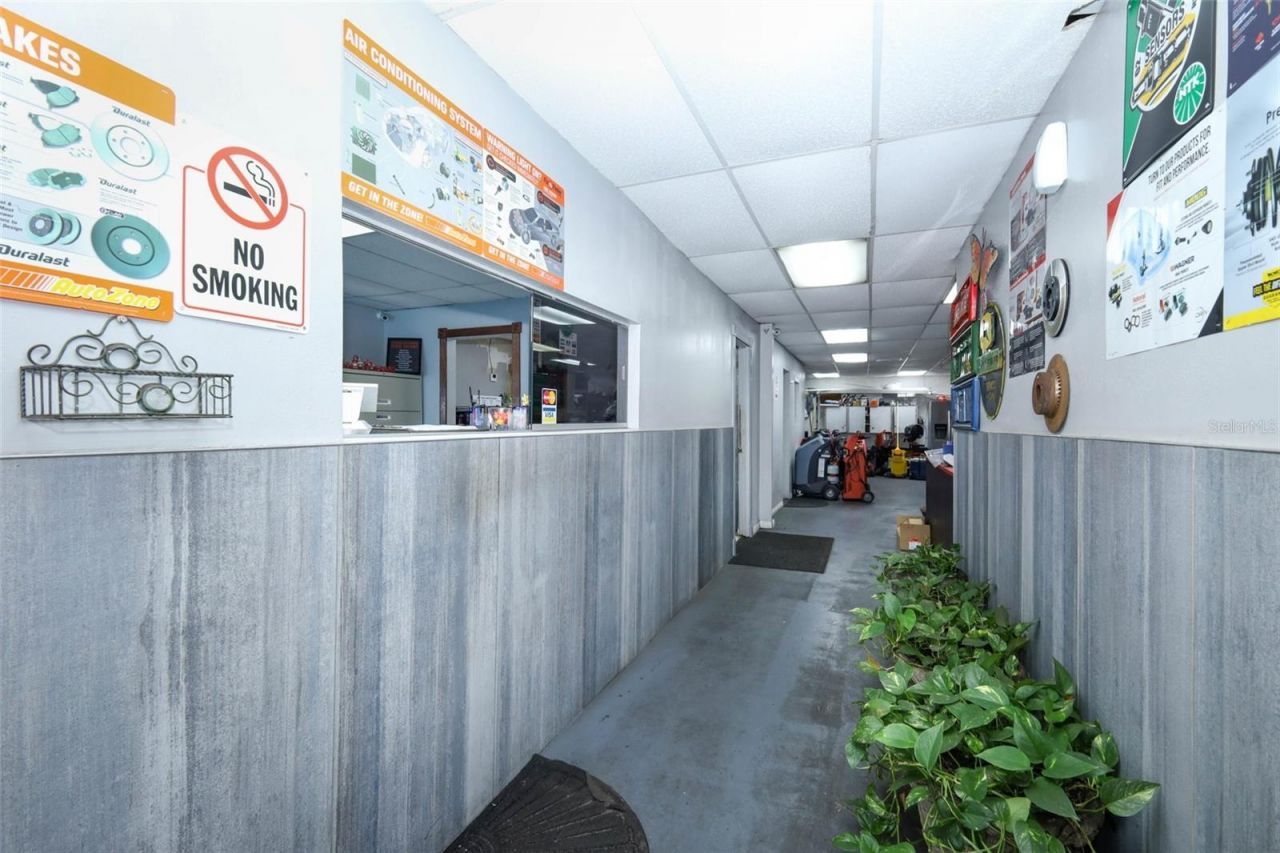 4070 S Goldenrod Road, Orlando, FL 32822 Photo