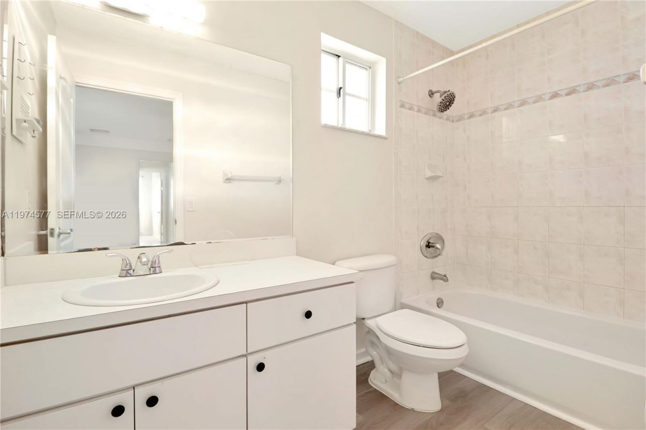 12015 SW 14th St, Unit 312-C, Miami, FL 33184 Photo