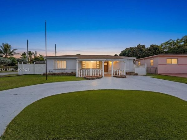 480 NE 109th St, Miami, FL 33161