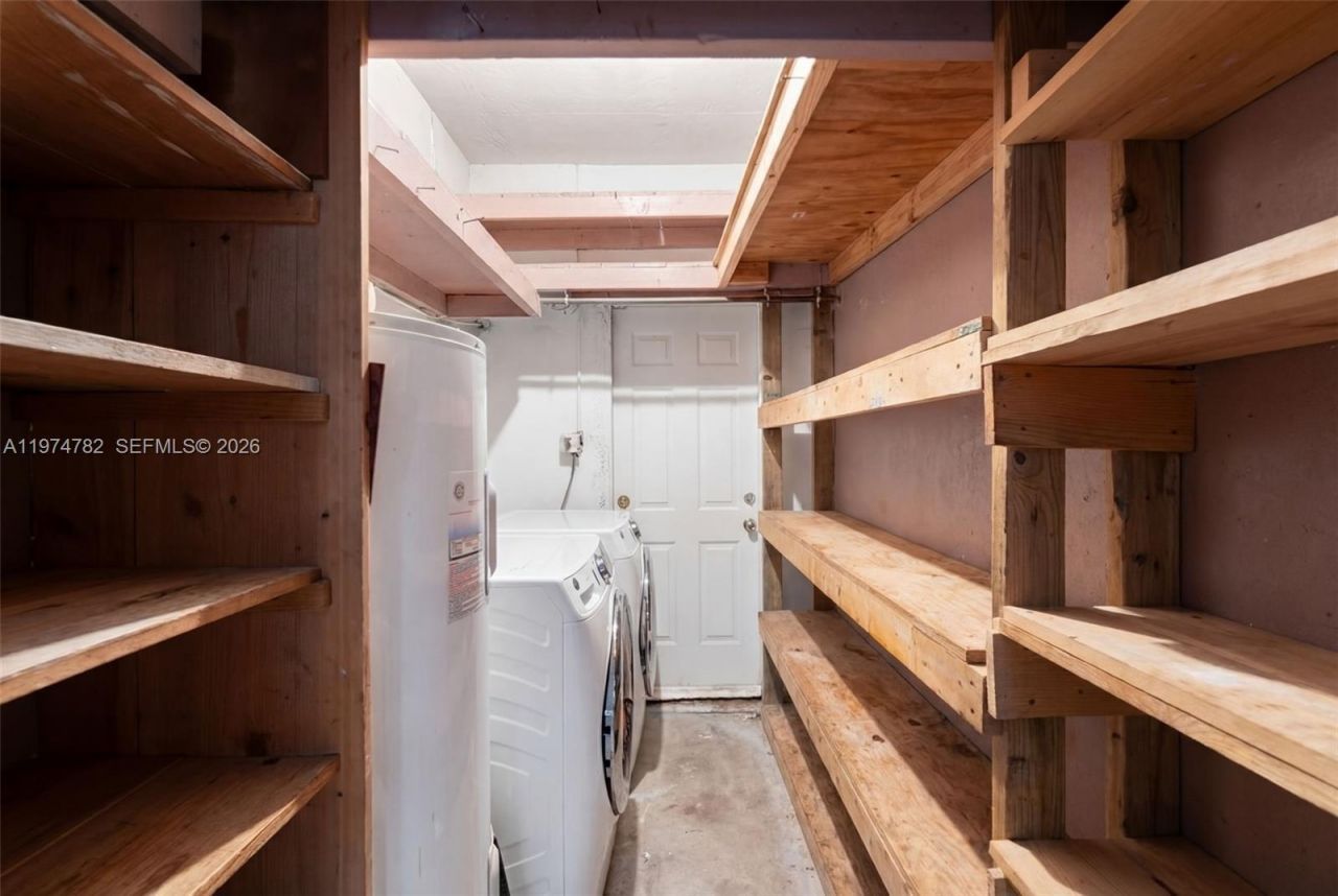 480 NE 109th St, Miami, FL 33161 Photo