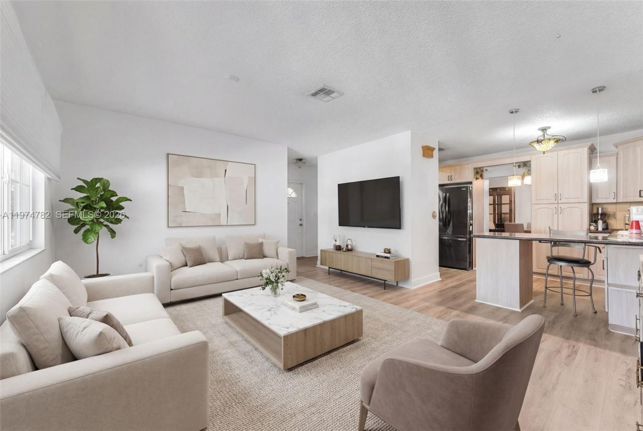 480 NE 109th St, Miami, FL 33161 Photo