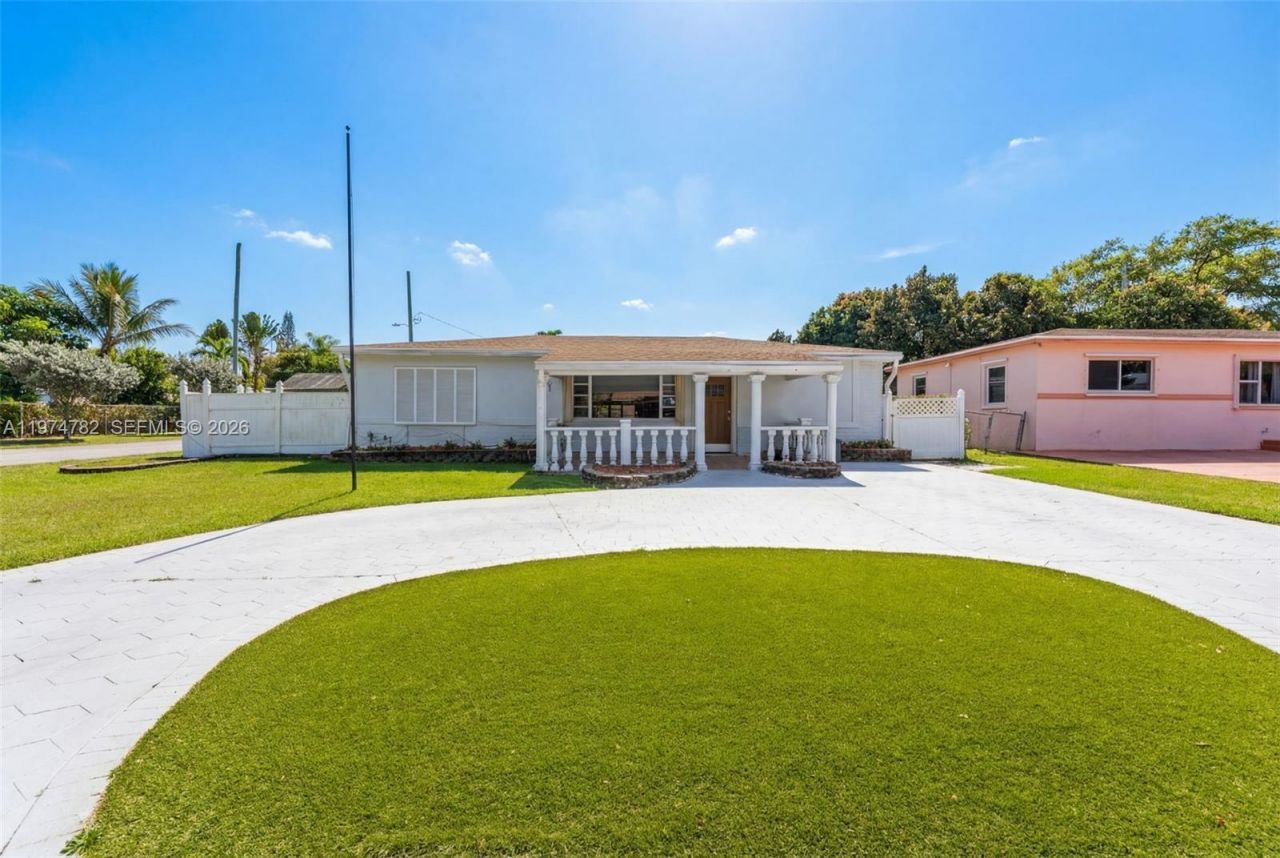 480 NE 109th St, Miami, FL 33161 Photo