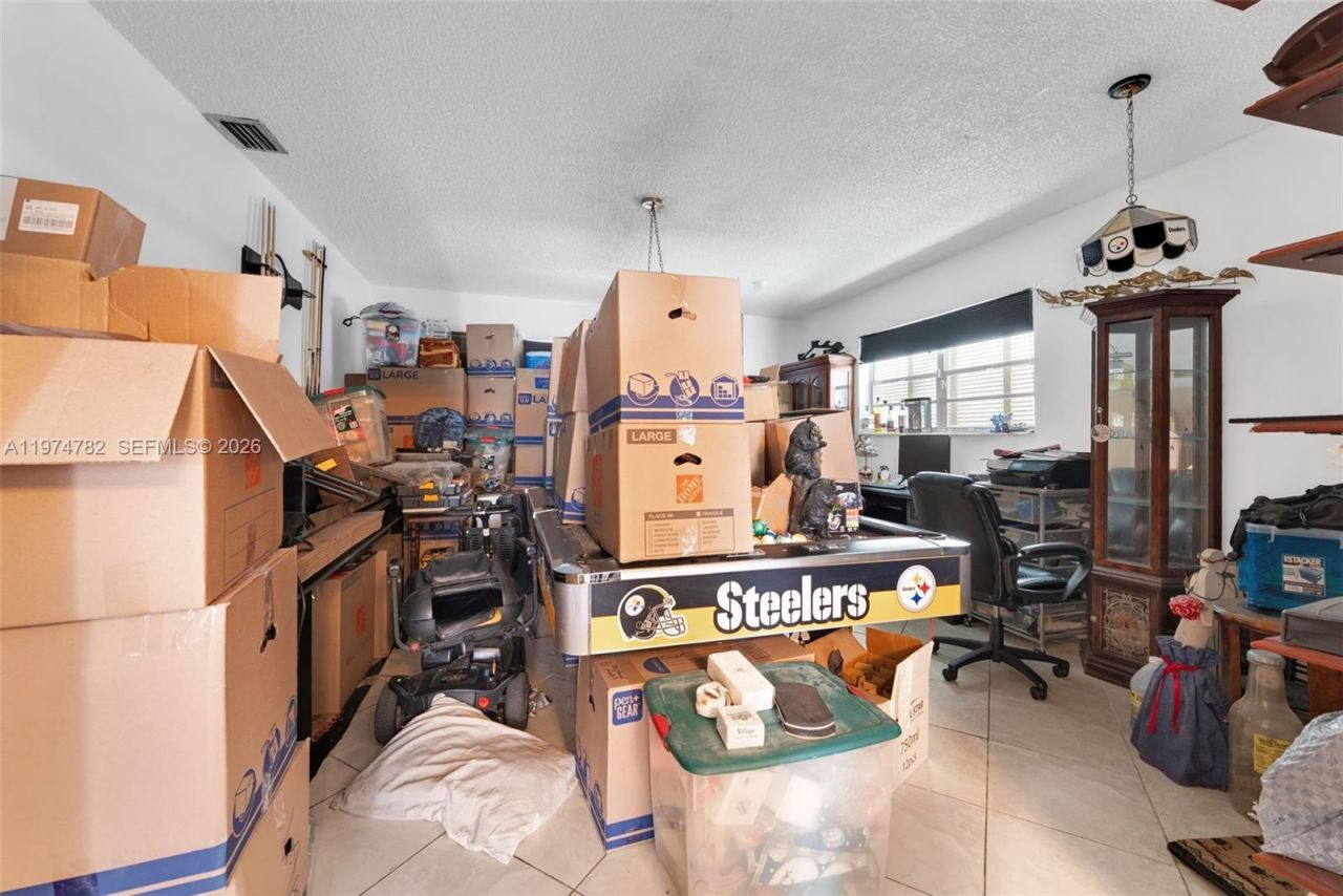 480 NE 109th St, Miami, FL 33161 Photo