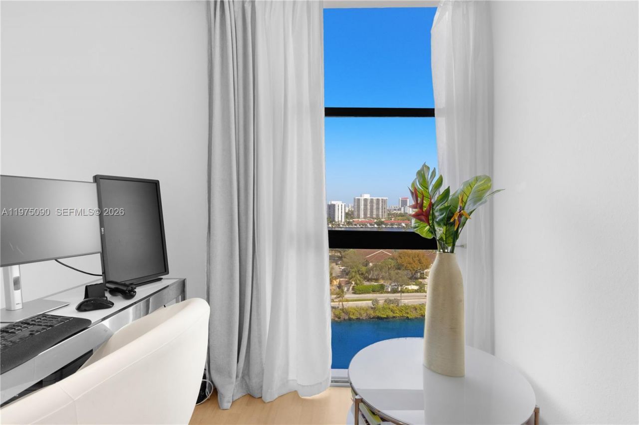 3625 N Country Club Dr, Unit 1401, Aventura, FL 33180 Photo