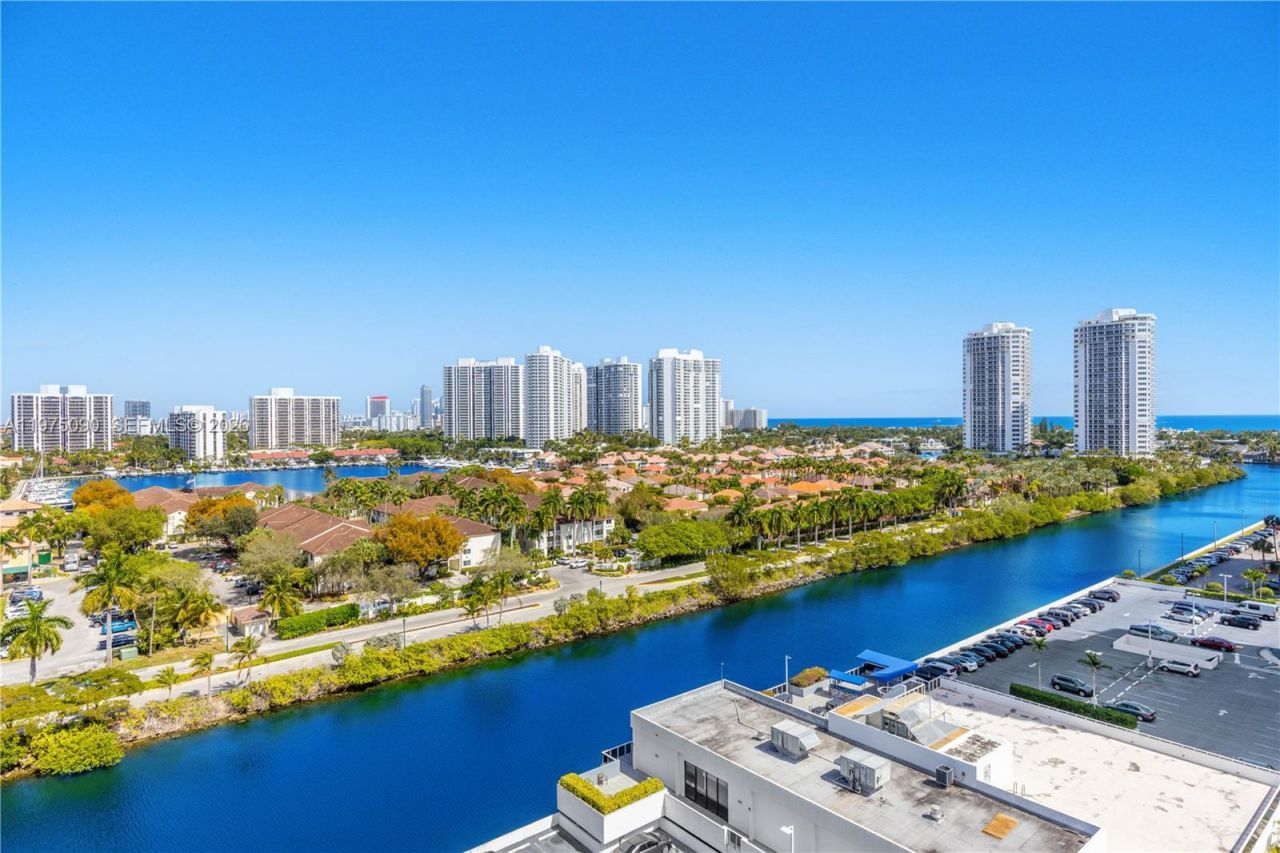 3625 N Country Club Dr, Unit 1401, Aventura, FL 33180 Photo