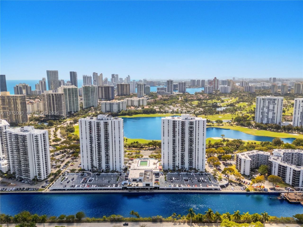 3625 N Country Club Dr, Unit 1401, Aventura, FL 33180 Photo