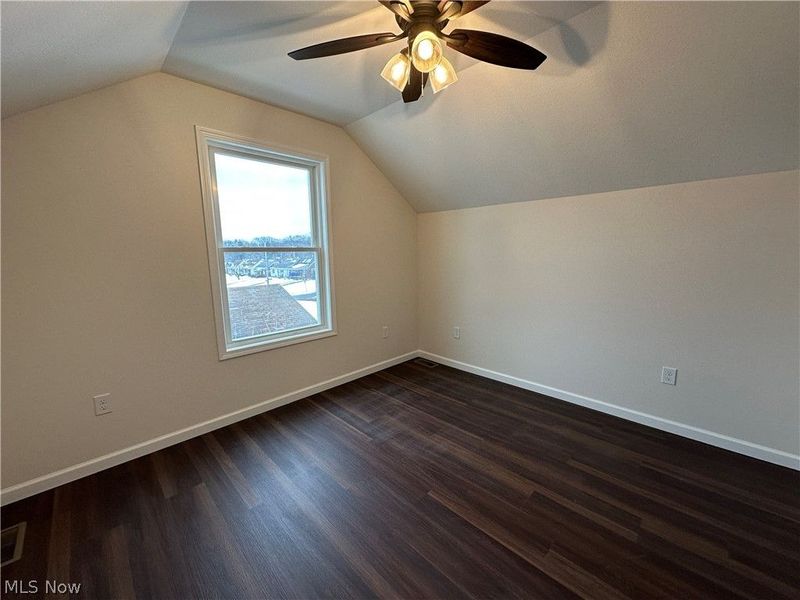 1210 Aberdeen Avenue , Youngstown, OH 44502 Photo 11