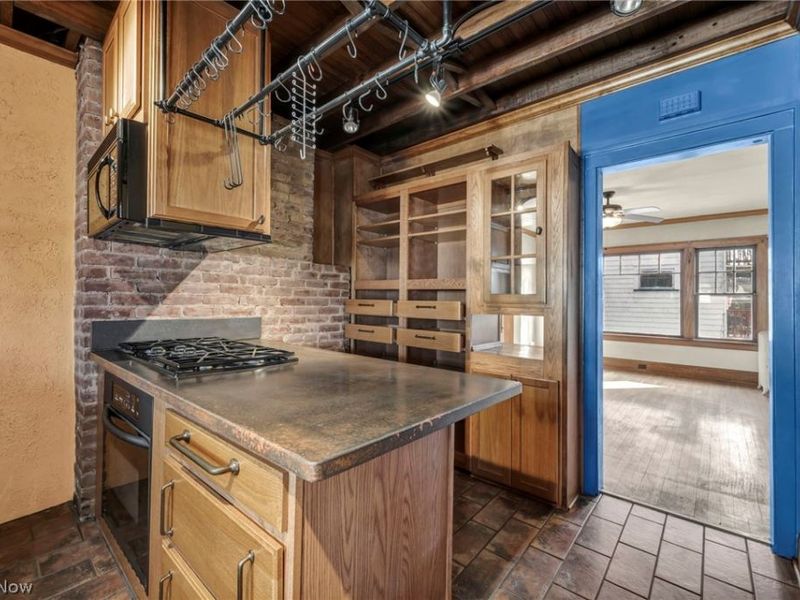 3272 Tullamore Road , Cleveland Heights, OH 44118 Photo 21