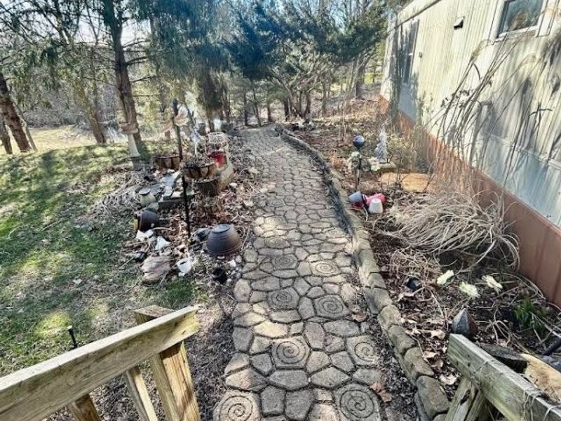 994 & 998 Mcgill Road, Vincent, OH 45784 Photo 4