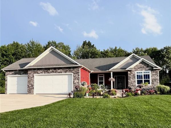 341 Cherry Ridge , Tallmadge, OH 44278