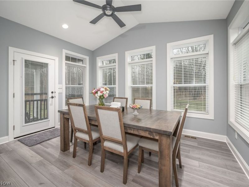 341 Cherry Ridge, Tallmadge, OH 44278 Photo 12