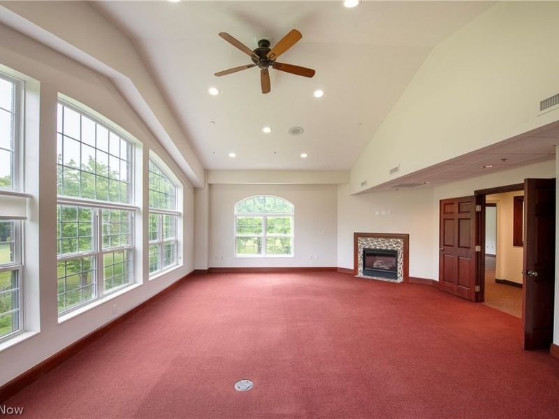 387 Golfview Lane , Highland Heights, OH 44143 Photo 23