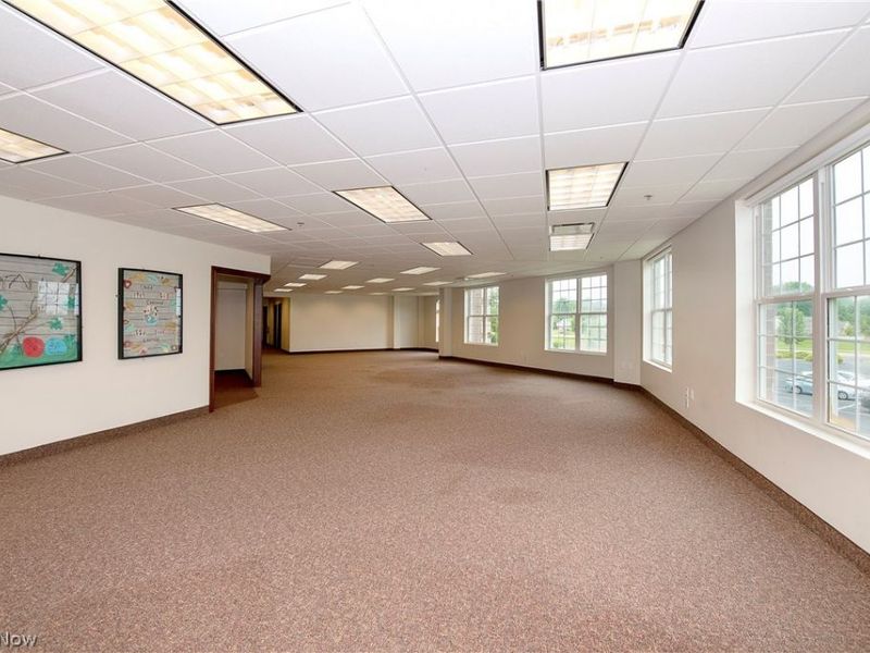 387 Golfview Lane , Highland Heights, OH 44143 Photo 26