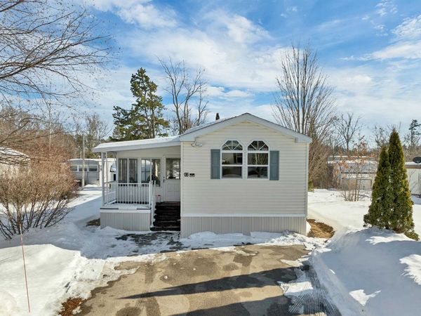 17 Trade Wind Lane, Rochester, NH 03835