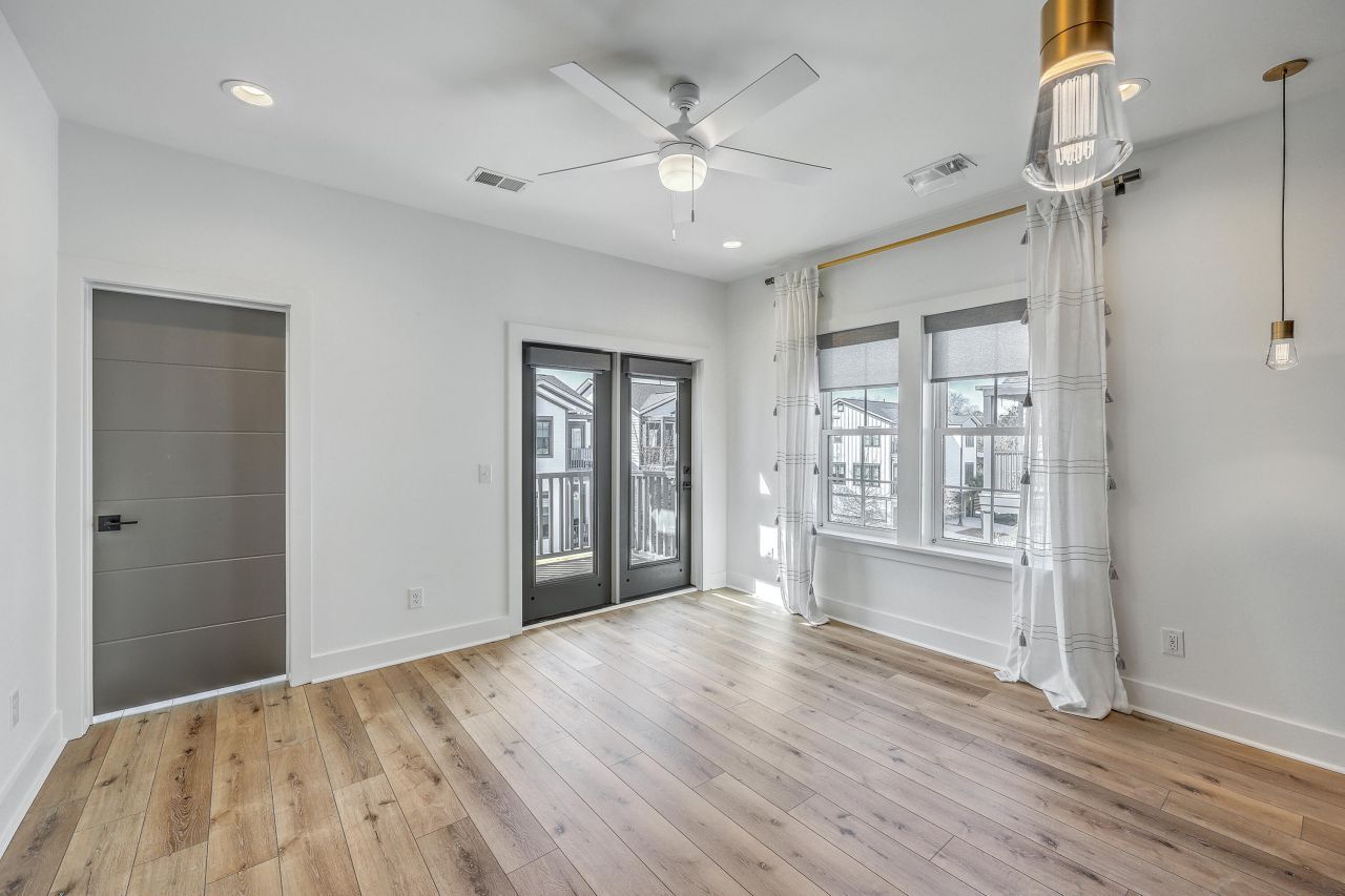 1216 Gatch Court Photo 19