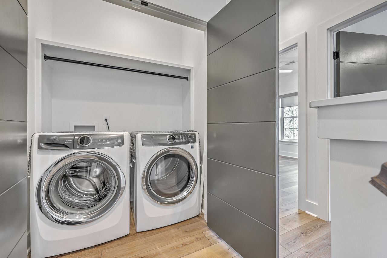 1216 Gatch Court Photo 25