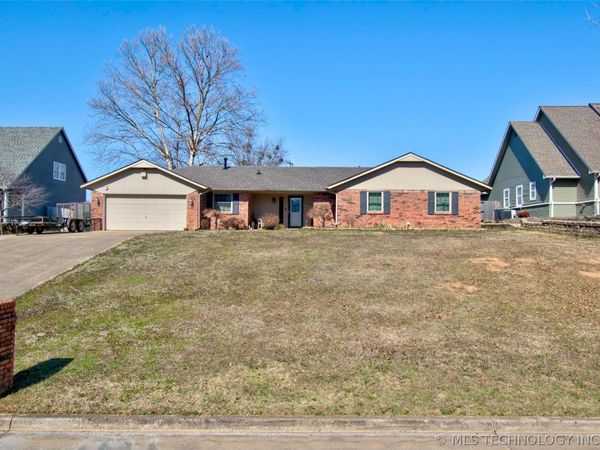 3008 Shelby Circle, Muskogee, OK 74403