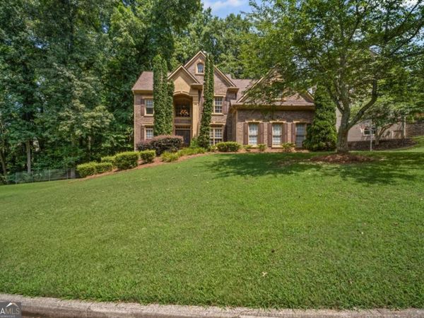 403 Glenhurst Trace, Canton, GA 30115