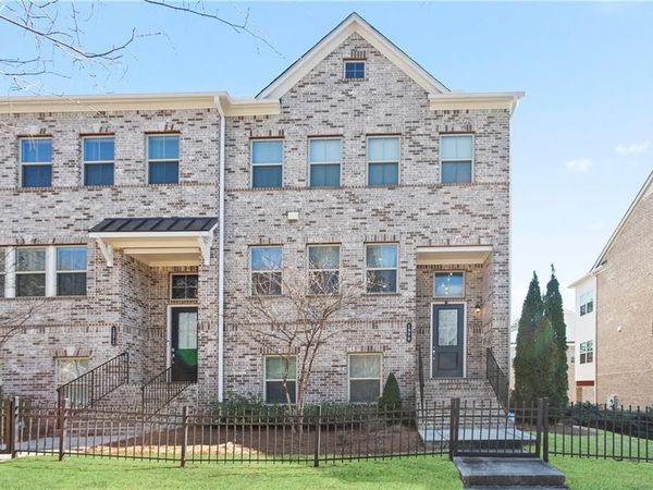 1970 Devonwood Drive , Atlanta, GA 30329