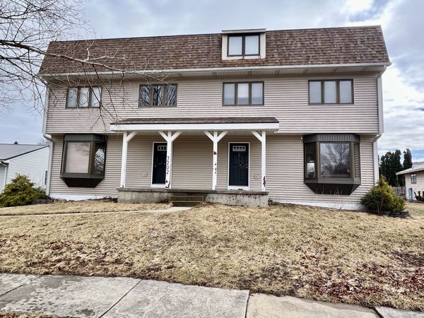 3202 Chatham Drive , Urbana, IL 61802