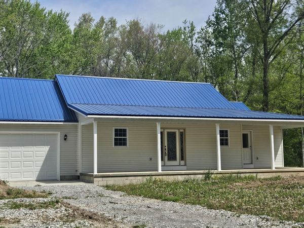 114 Evergreen Drive, Ina, IL 62846