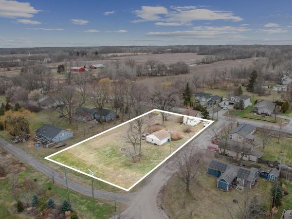 9296 Six Mile Road, Salem, MI 48168