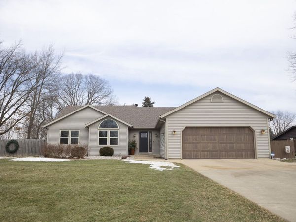 1277 Jo Fran Drive, Vicksburg, MI 49097
