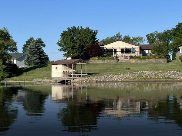 14600 W Diane Drive, Camden, MI 49232