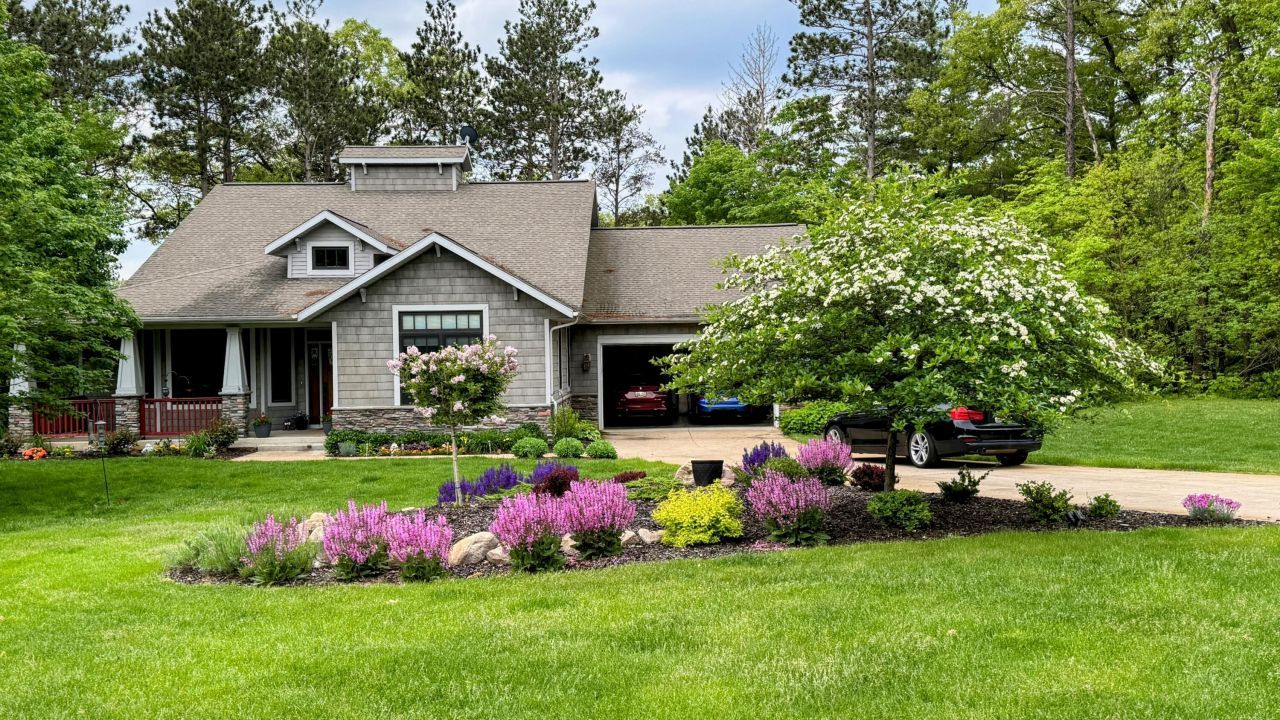 12294 Cranes Avenue, Richland, MI 49083 Main Photo