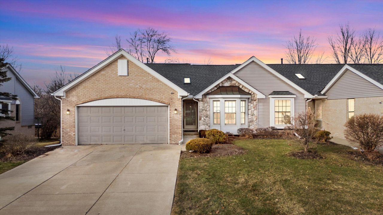41950 Coventry Way, Canton, MI 48187 Main Photo