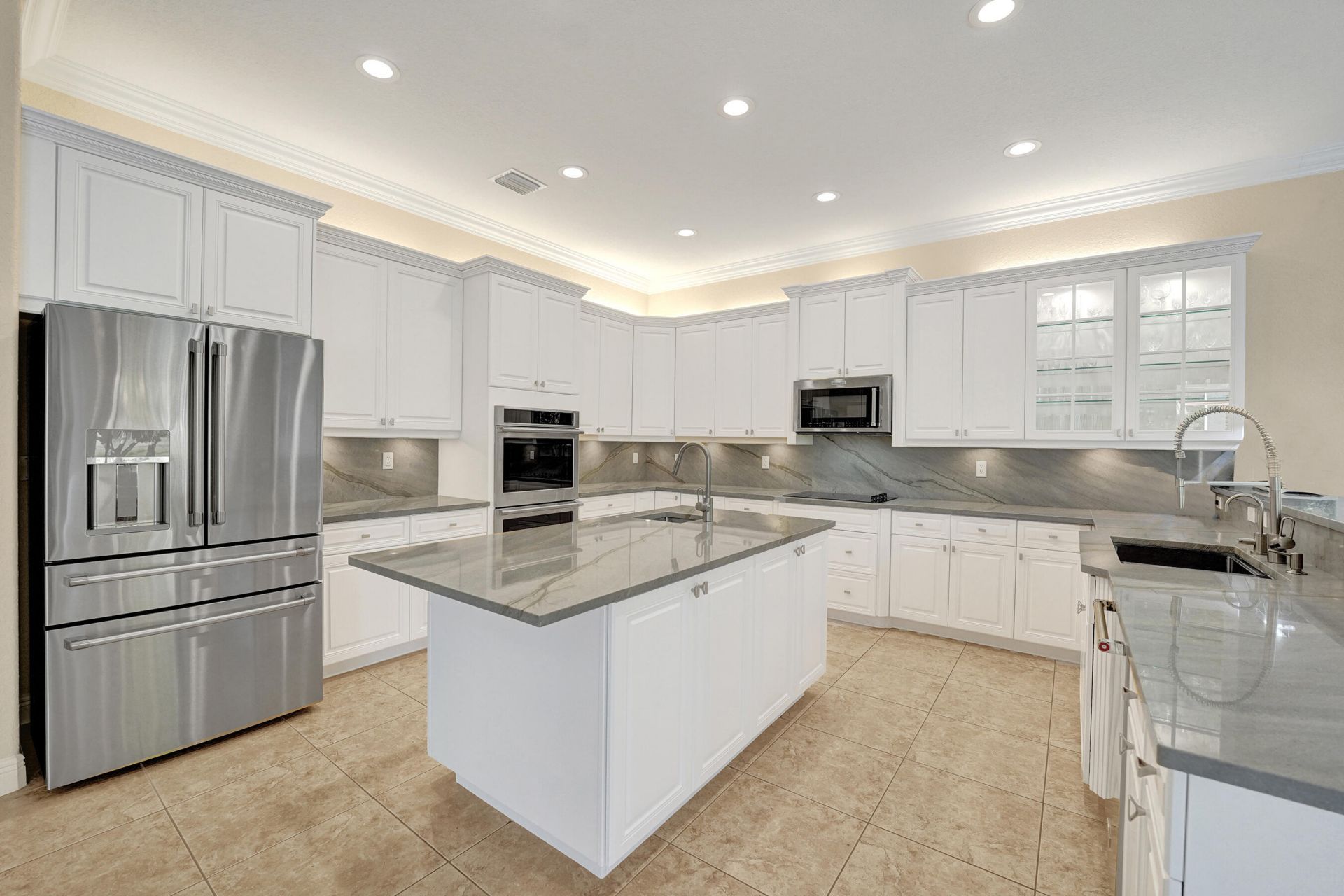 2846 Juniper Lane, Davie, FL 33330 Photo