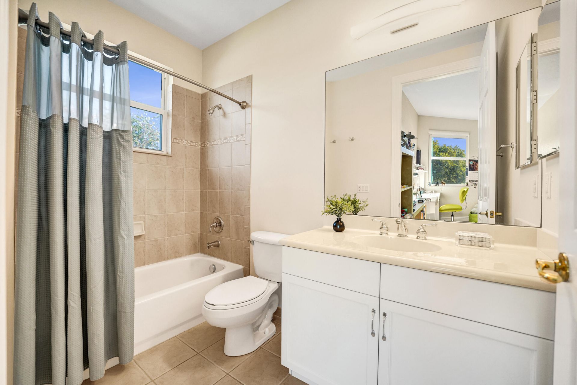 2846 Juniper Lane, Davie, FL 33330 Photo