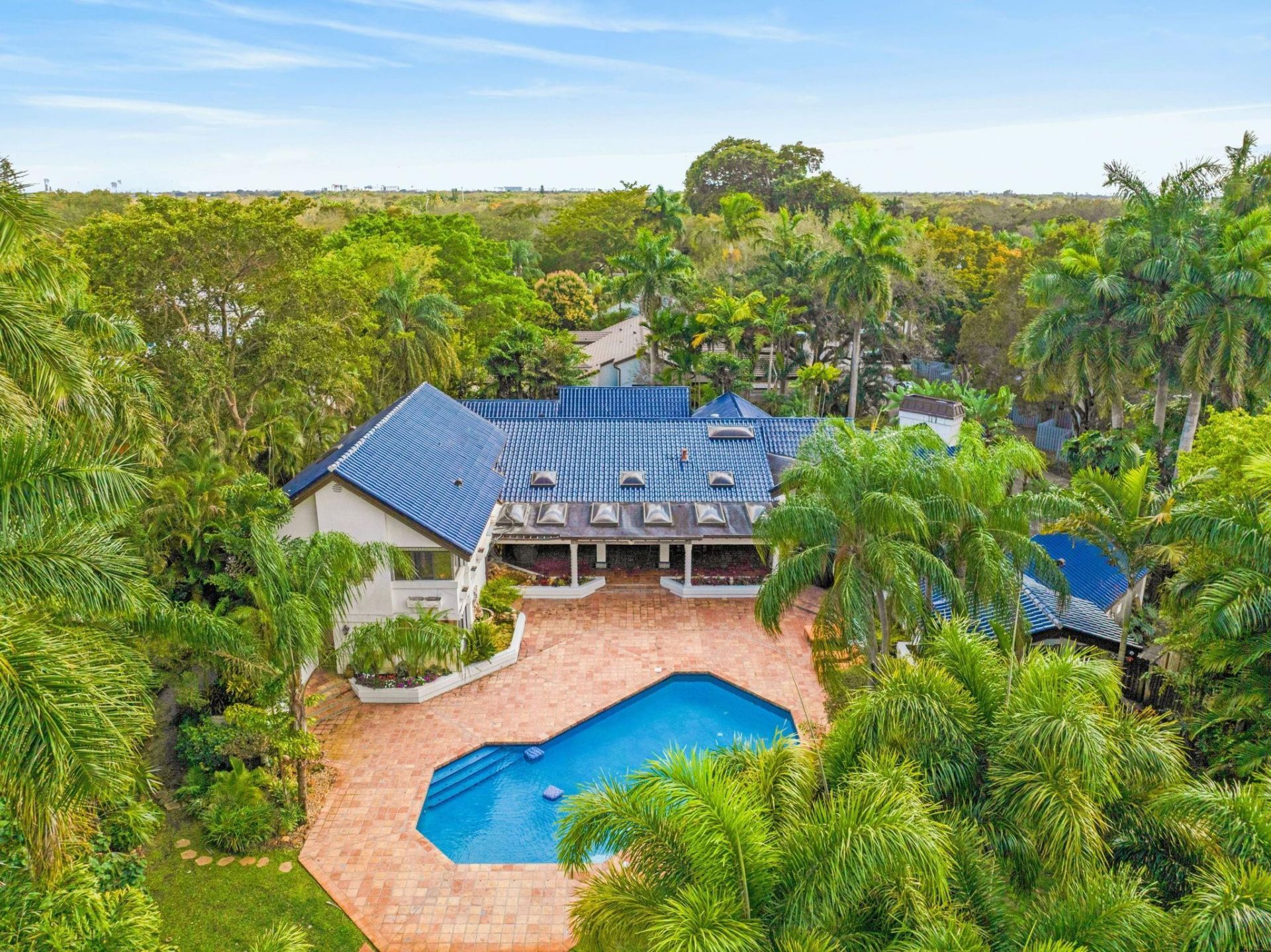 5720 SW 33rd Ter, Hollywood, FL 33312 Photo