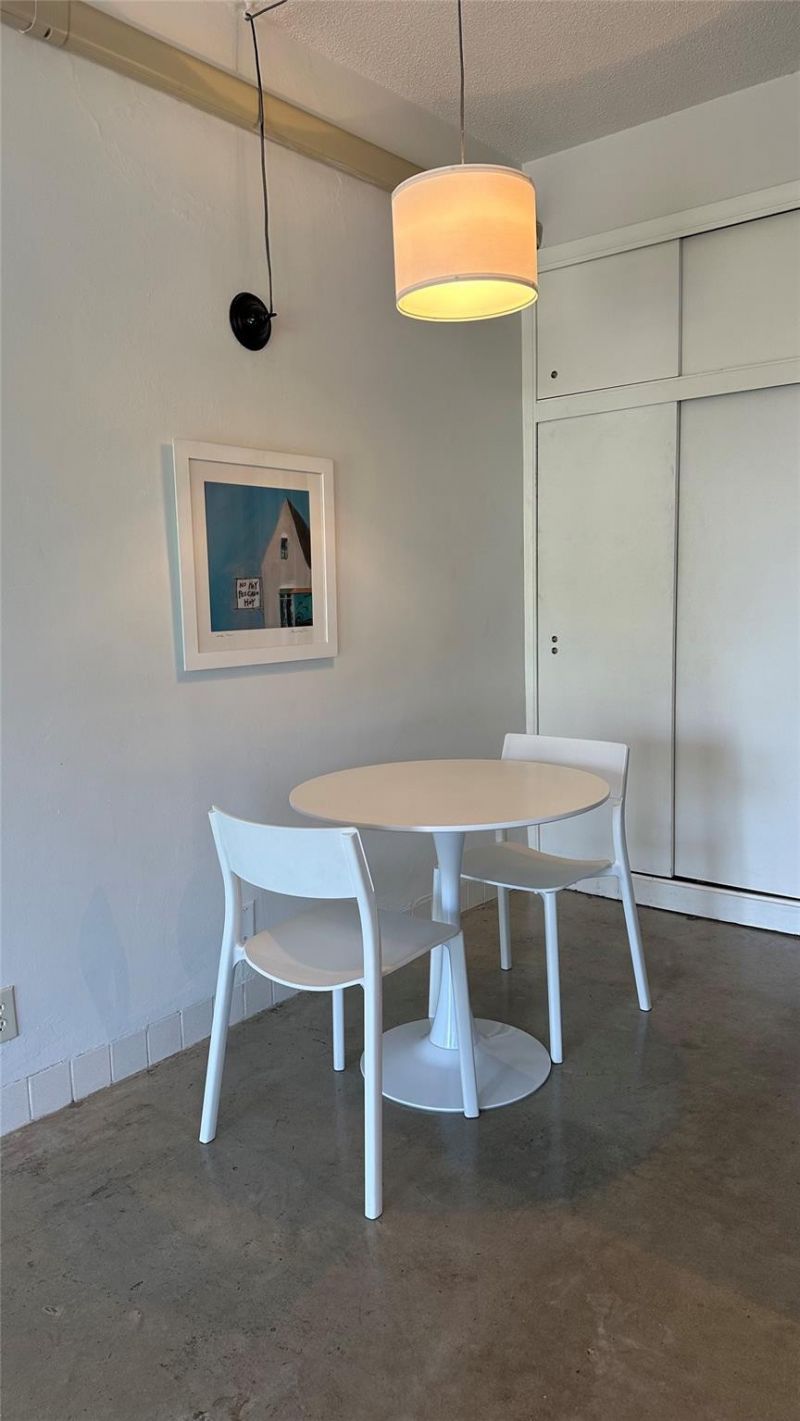 715 NW 30th Ct, Unit 8, Wilton Manors, FL 33311 Photo