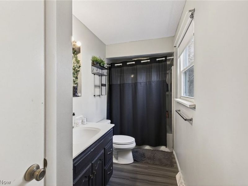 1540 E 298th Street , Wickliffe, OH 44092 Photo 33