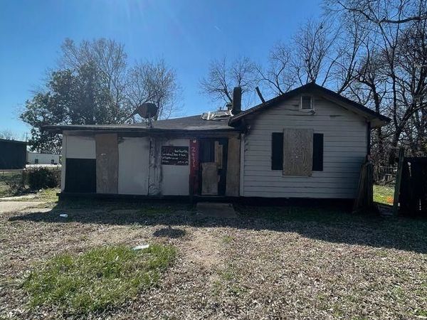 2431 HUBBARD AVE, Memphis, TN 38108