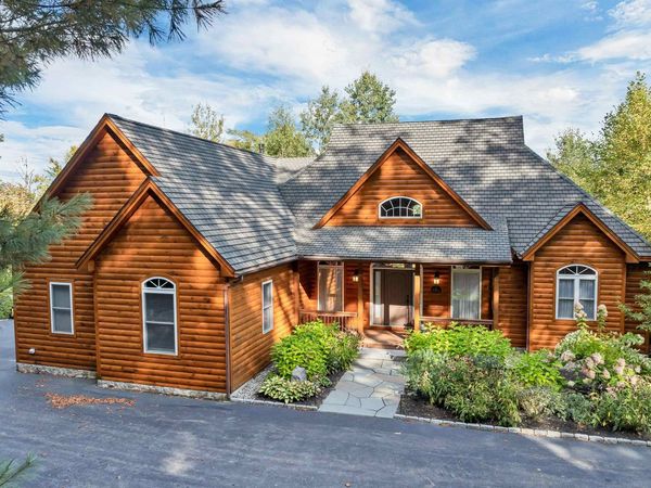 19 Abenaki Lane, Moultonborough, NH 03254