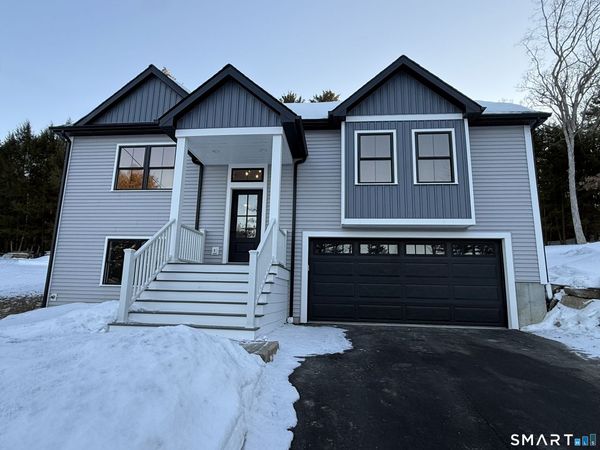 344 Sabin, Putnam, CT 06260