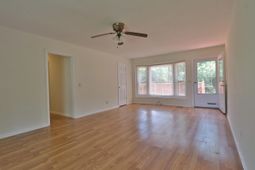 634 Hagley Dr. photo 4