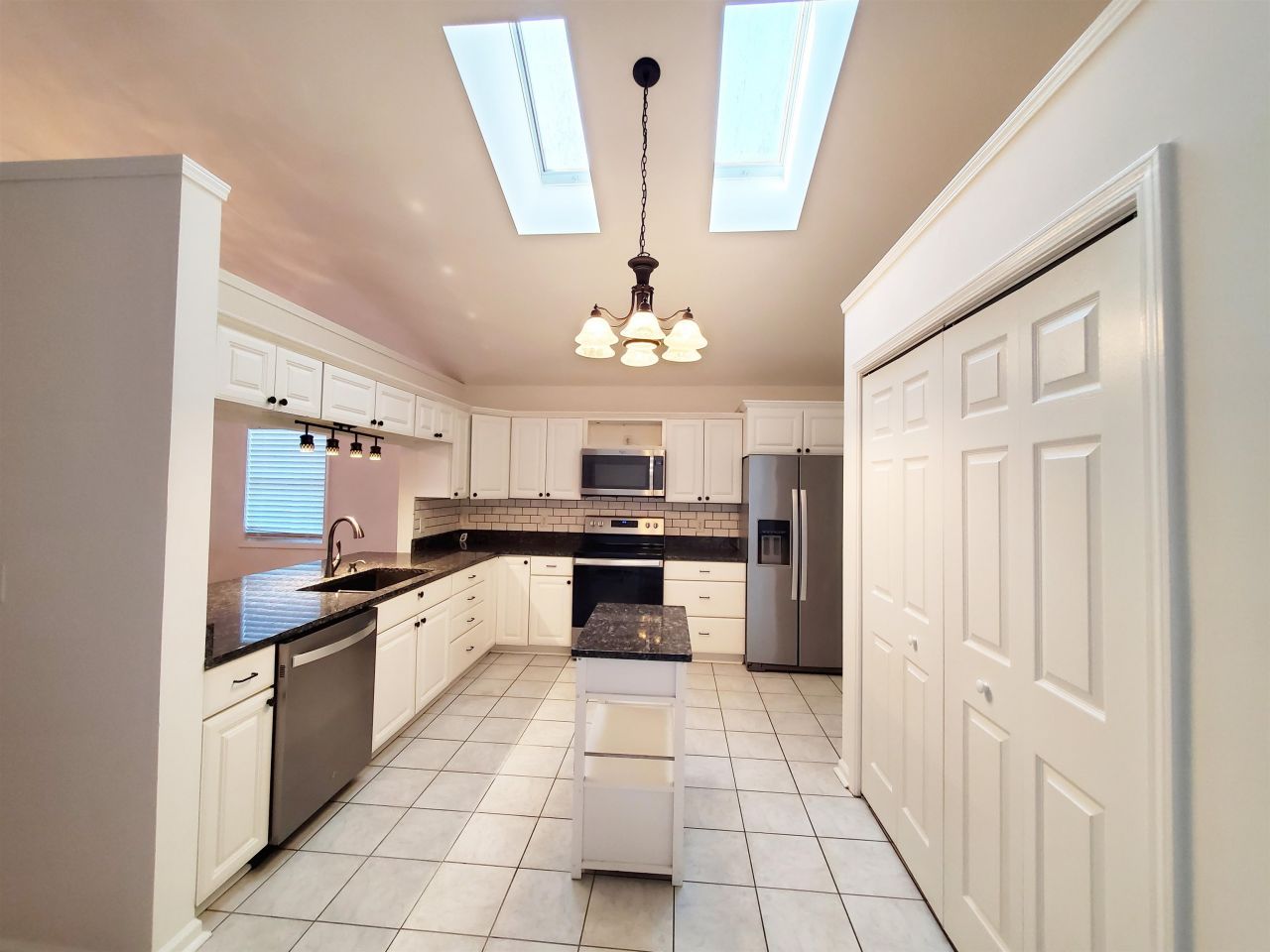 6729 Wisteria Dr. Photo 14