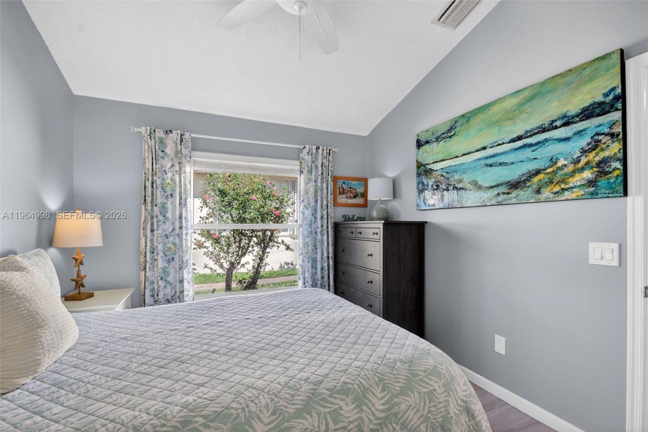 7599 Santee Ter, Lake Worth, FL 33467 Photo