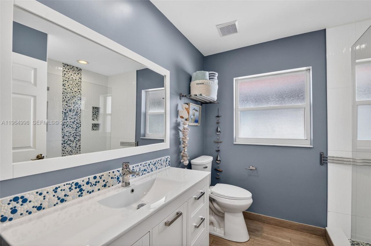 7599 Santee Ter, Lake Worth, FL 33467 Photo