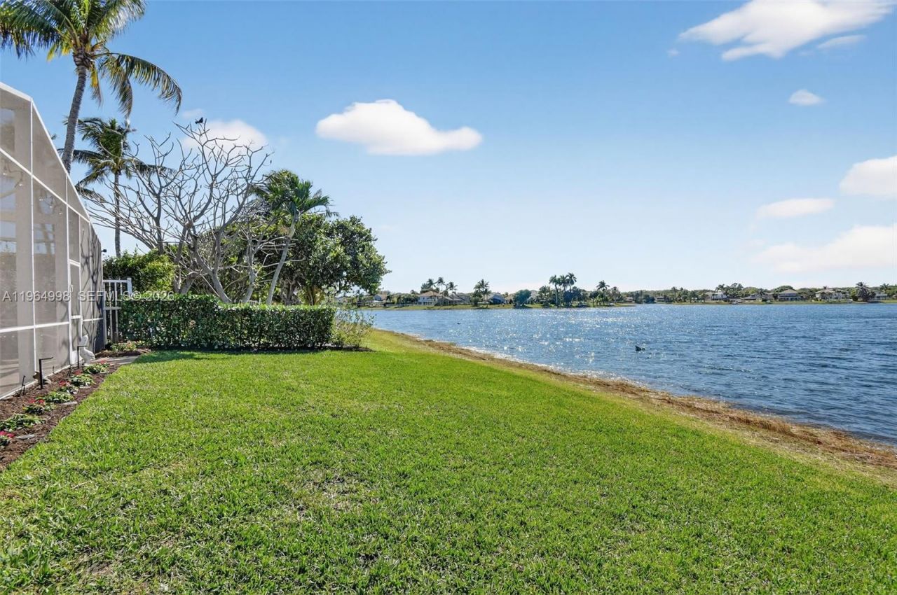 7599 Santee Ter, Lake Worth, FL 33467 Photo