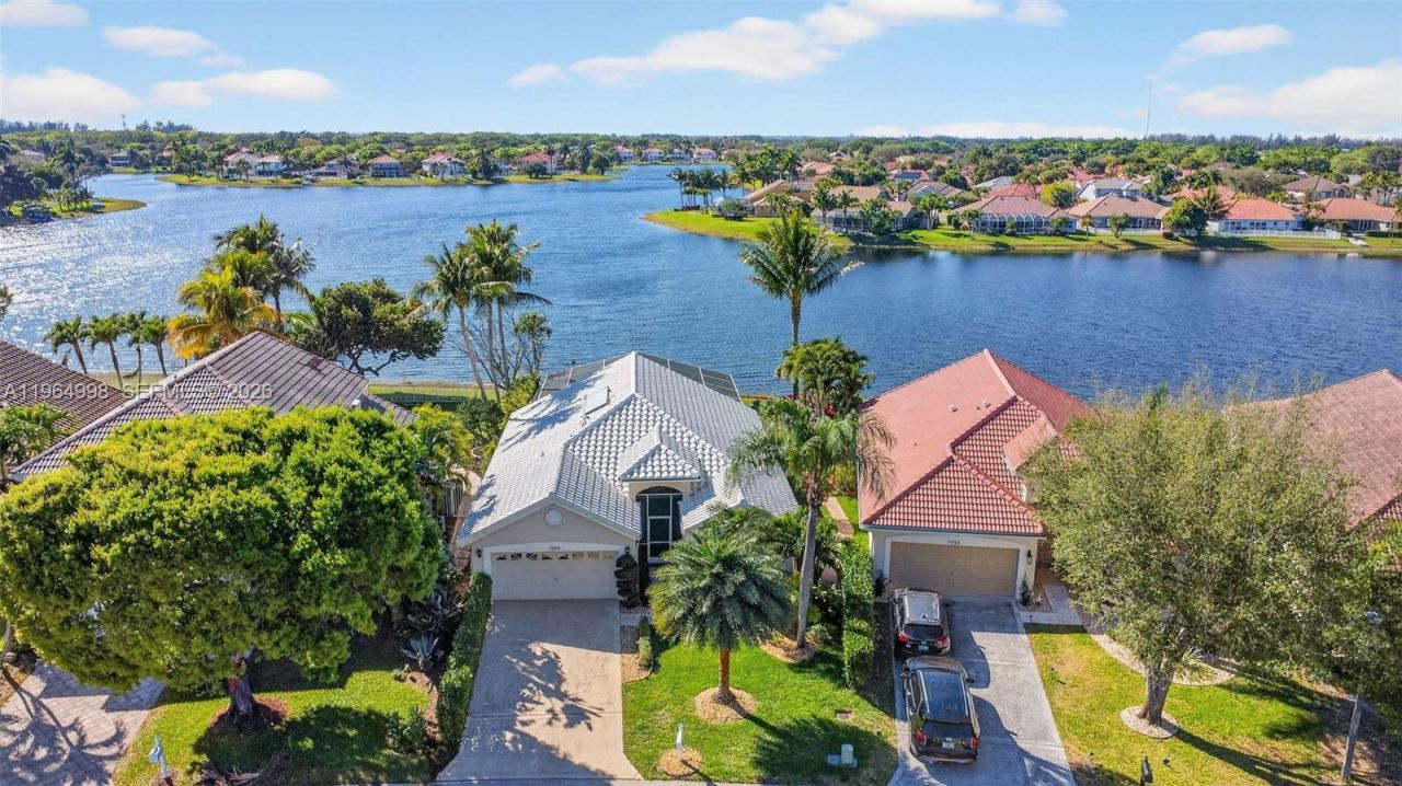 7599 Santee Ter, Lake Worth, FL 33467 Photo